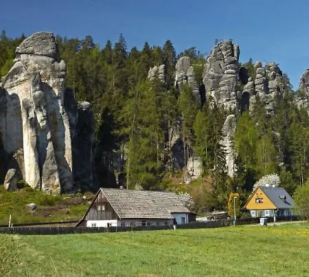 Ubytování v soukromí Chaloupka Na Skale *