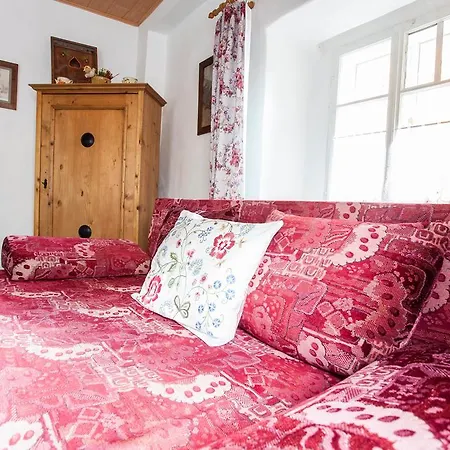 Chaloupka Na Skale Homestay szállás
